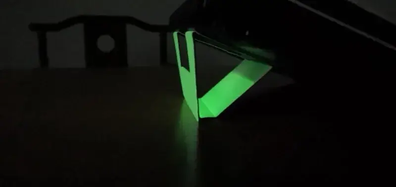 FoldStand Laptop Glow-in-the-Dark