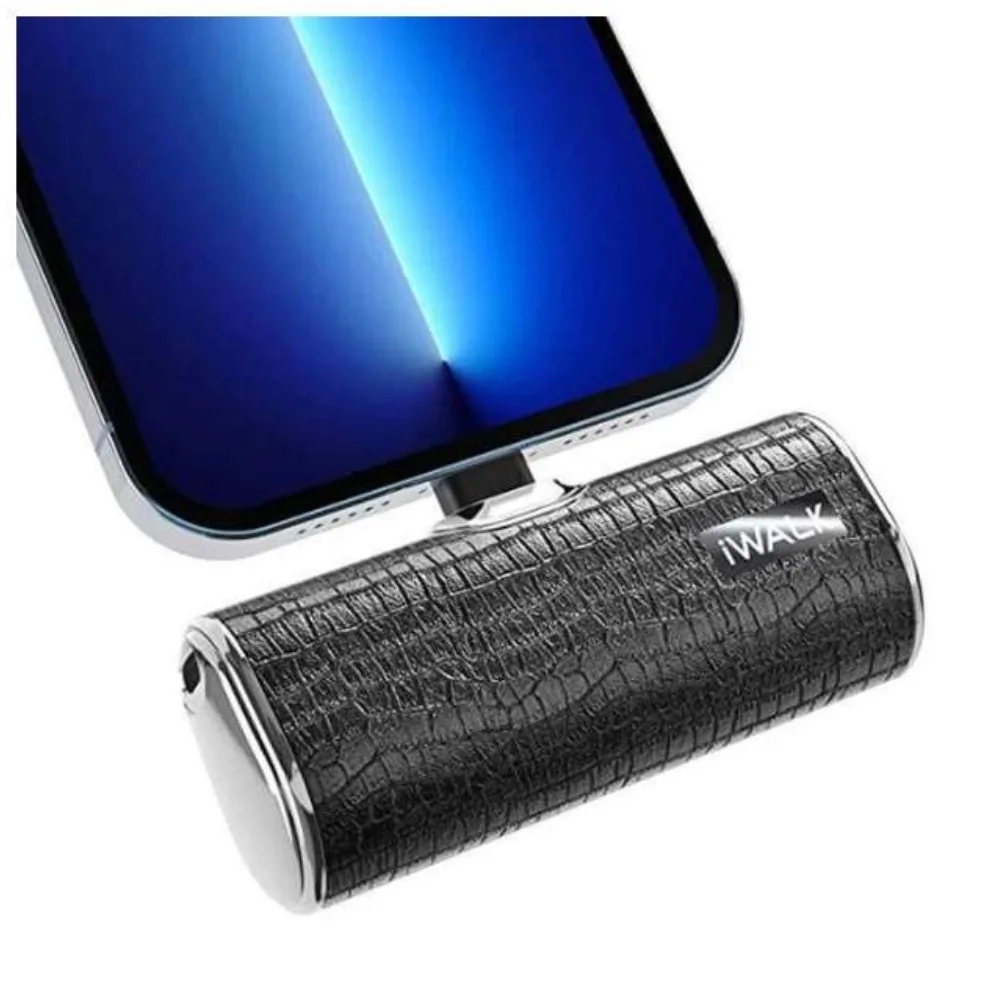 iWalk Leather Coated Pocket Battery 4500 mAh Power Bank- Leather-Black - Image 3